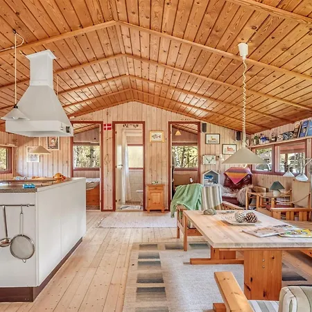 Vakantiehuis Antomine - 500m From The Sea By Interhome Laeso