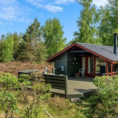 Antomine - 500m From The Sea By Interhome *